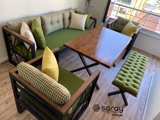 Green Balkon Mobilyası